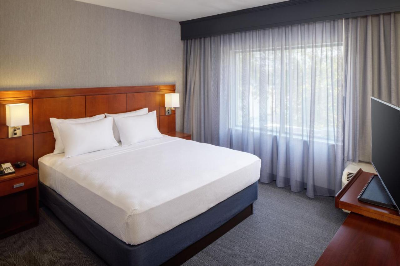 Courtyard By Marriott Charleston Downtown/Civic Center Hotel Ngoại thất bức ảnh