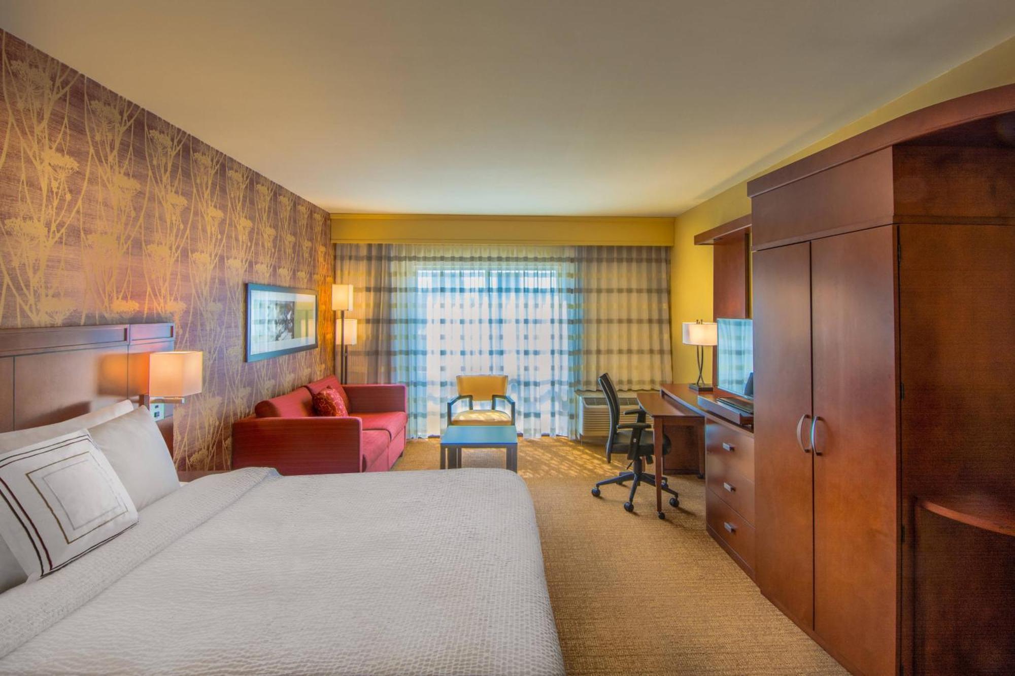 Courtyard By Marriott Charleston Downtown/Civic Center Hotel Ngoại thất bức ảnh